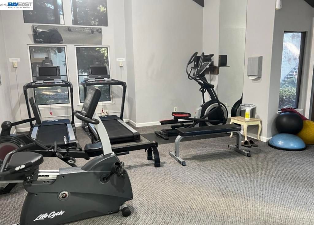 Image 16 of property listing at 3701 Colonial Dr 36, Modesto, CA 95356