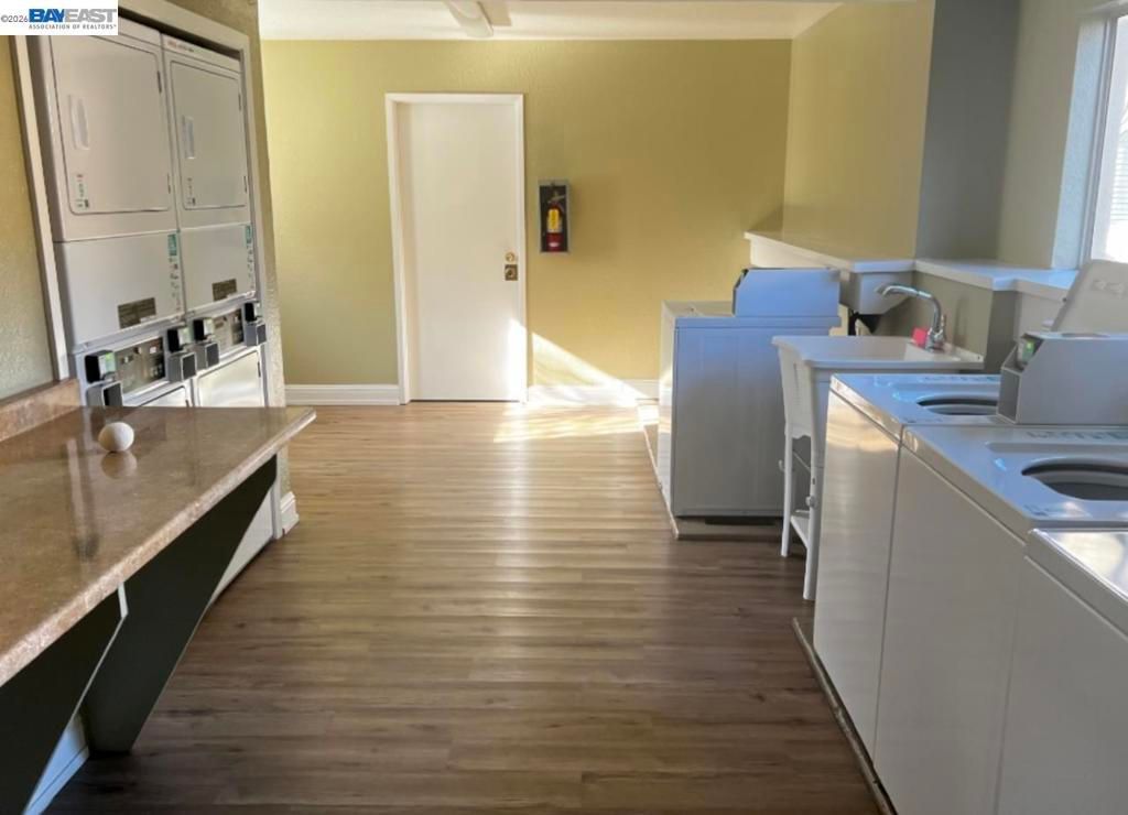 Image 34 of property listing at 3701 Colonial Dr 36, Modesto, CA 95356