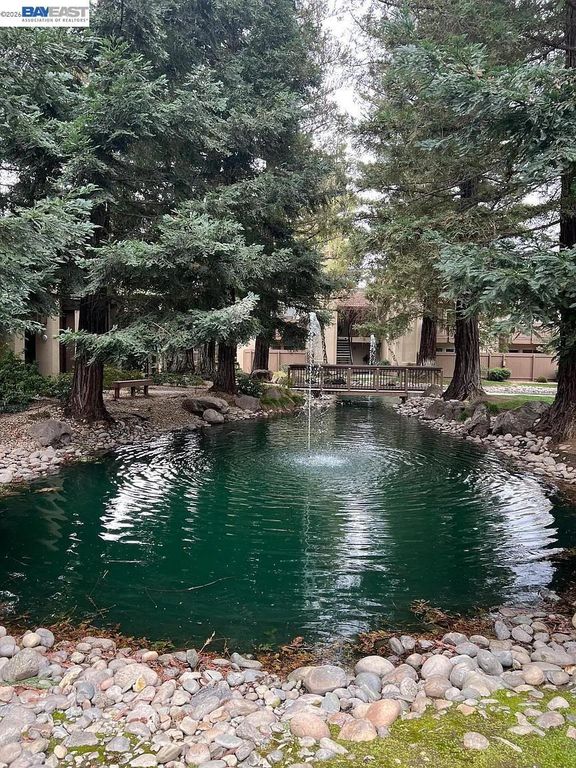 Image 4 of property listing at 3701 Colonial Dr 36, Modesto, CA 95356