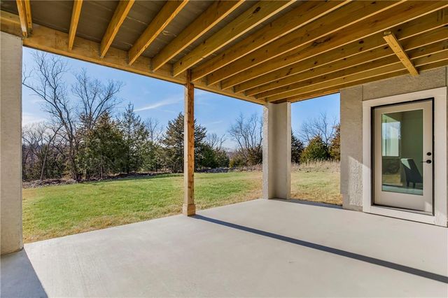 3352 W 133rd Terrace, Leawood, KS 66209