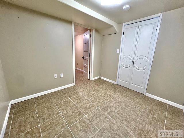 498 9th Street, Idaho Falls, ID 83404