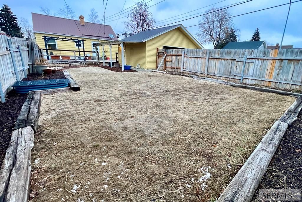 Image 28 of property listing at 498 9th Street, Idaho Falls, ID 83404