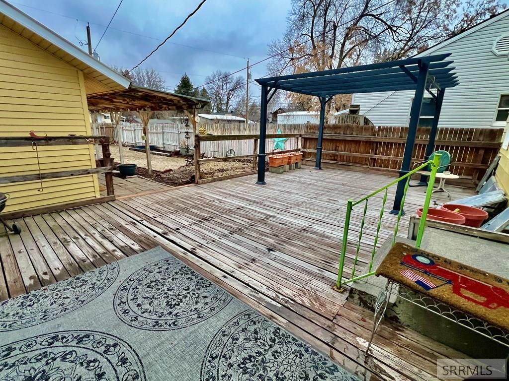 Image 30 of property listing at 498 9th Street, Idaho Falls, ID 83404