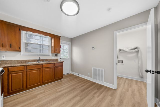 125 Tandy Dr Apt A, Clarksville, TN 37042