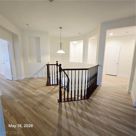8229 BRIGGS GULLY Street, Las Vegas, NV 89085