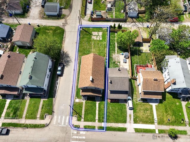 585-587 S Burgess Avenue, Columbus, OH 43204