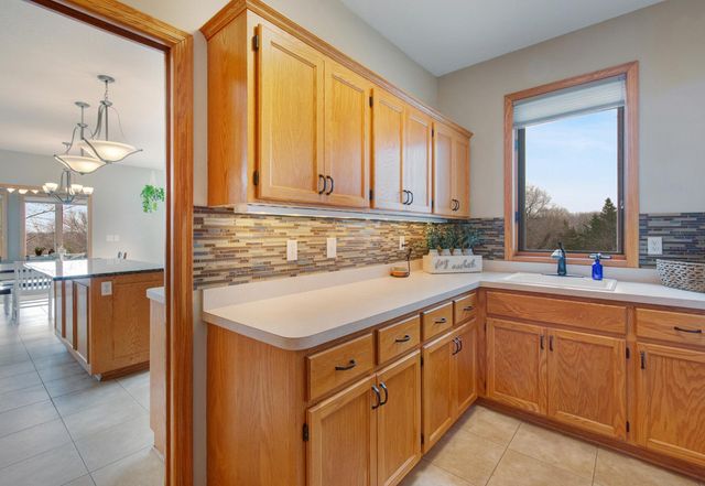 406 Singing Hills Drive SE, Lonsdale, MN 55046