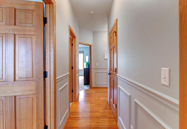 406 Singing Hills Drive SE, Lonsdale, MN 55046