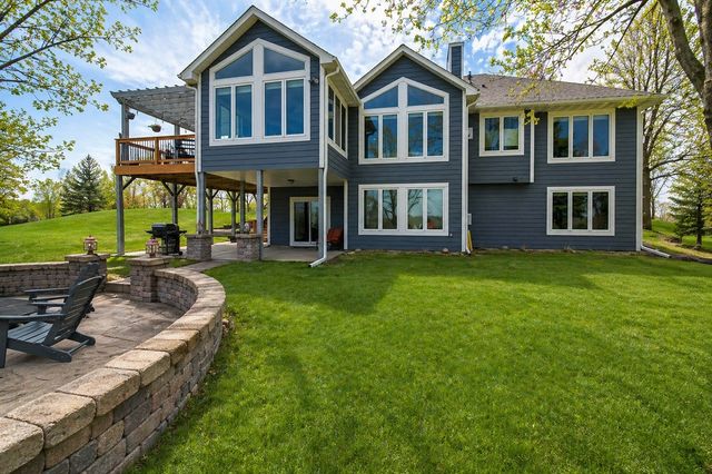406 Singing Hills Drive SE, Lonsdale, MN 55046