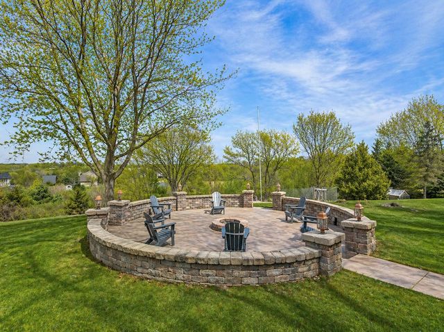 406 Singing Hills Drive SE, Lonsdale, MN 55046