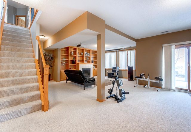 406 Singing Hills Drive SE, Lonsdale, MN 55046