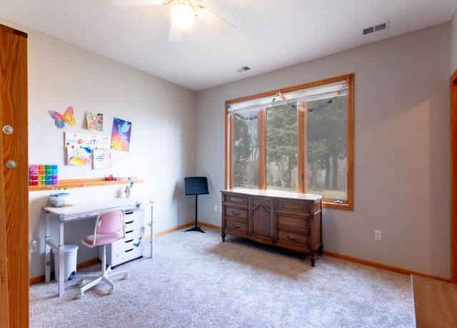 406 Singing Hills Drive SE, Lonsdale, MN 55046
