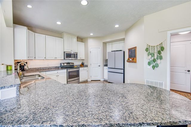 1578 Westover Drive, Willoughby, OH 44094