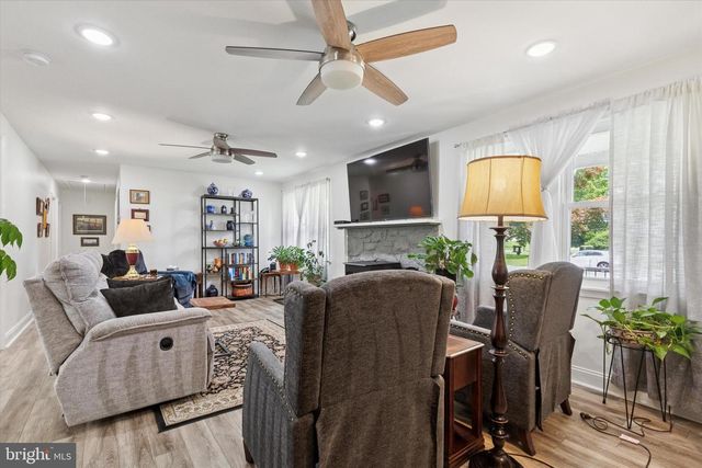 607 JAYS LN, Pottstown, PA 19464