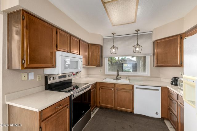 12850 S 50TH Way, Phoenix, AZ 85044