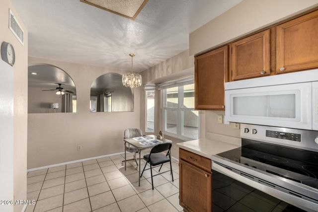 12850 S 50TH Way, Phoenix, AZ 85044