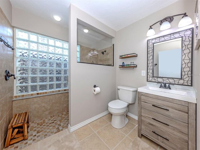 601 PINEBROOK CRESCENT 1, Venice, FL 34285