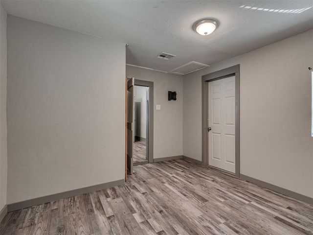 912 S Rock Island Avenue, El Reno, OK 73036