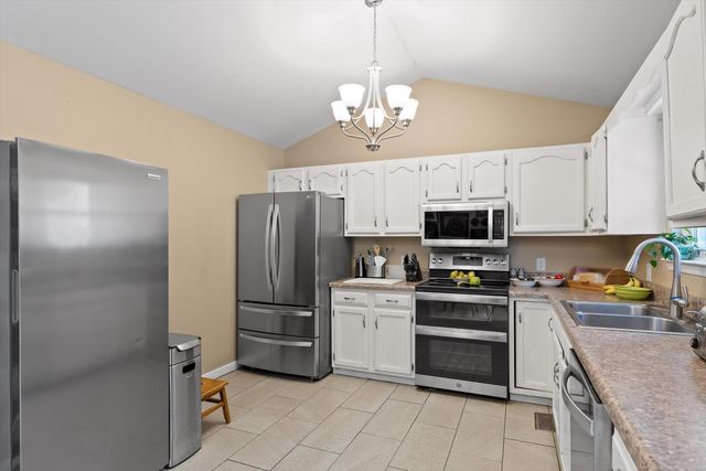 137 Fox Run Circle N, Flintstone, GA 30725