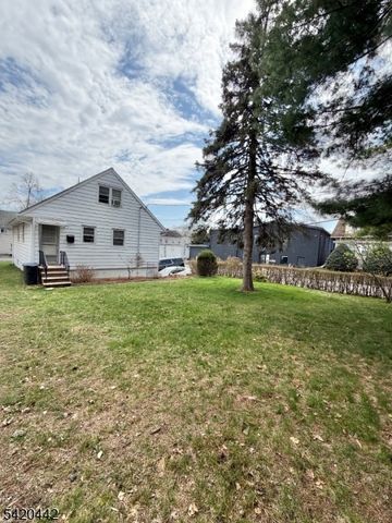 2 Sunnyside Pl, Verona Twp., NJ 07044