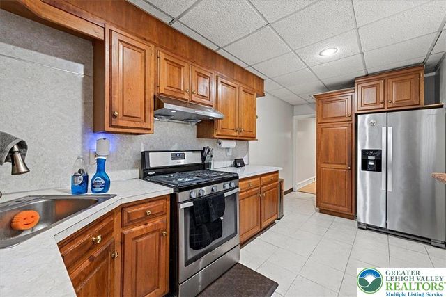 335 Linden Street, Reading City, PA 19604