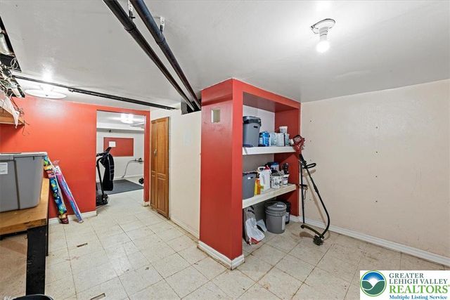 335 Linden Street, Reading City, PA 19604