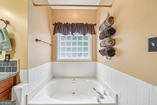 130 Chesterfield Drive, Newnan, GA 30265