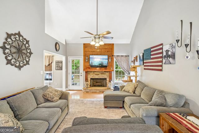 130 Chesterfield Drive, Newnan, GA 30265