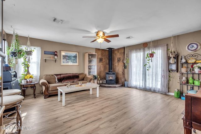 619 Clairmore Avenue, Lanoka Harbor, NJ 08734