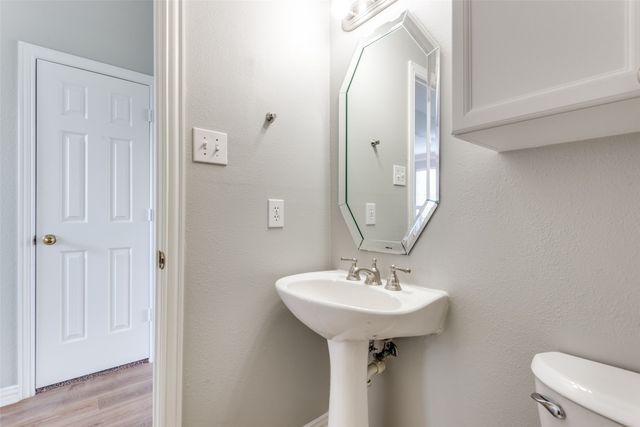 4039 Kirkmeadow Lane, Dallas, TX 75287