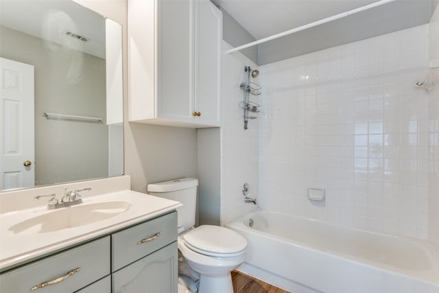 4039 Kirkmeadow Lane, Dallas, TX 75287