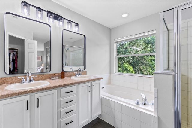 498 WEKIVA CREST DRIVE, Apopka, FL 32712