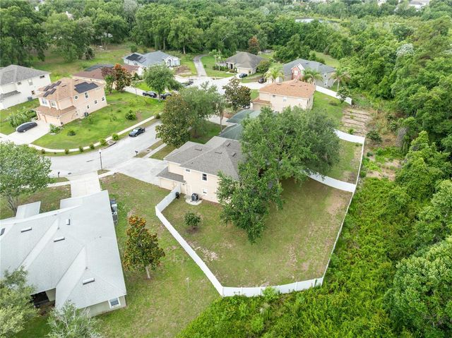 498 WEKIVA CREST DRIVE, Apopka, FL 32712