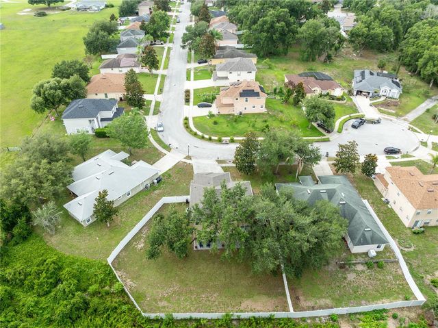 498 WEKIVA CREST DRIVE, Apopka, FL 32712