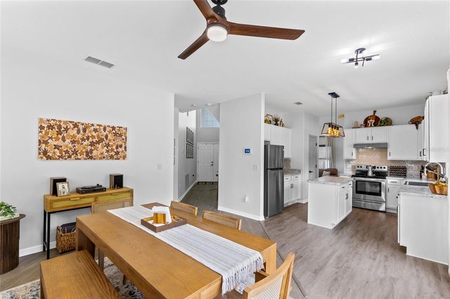 498 WEKIVA CREST DRIVE, Apopka, FL 32712