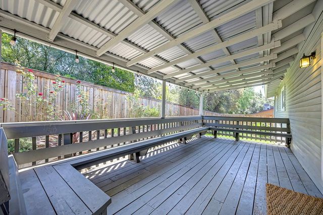 938 Mikkelsen Dr, Auburn, CA 95603