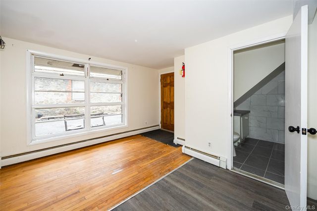 87 Vineyard Avenue, Highland, NY 12528