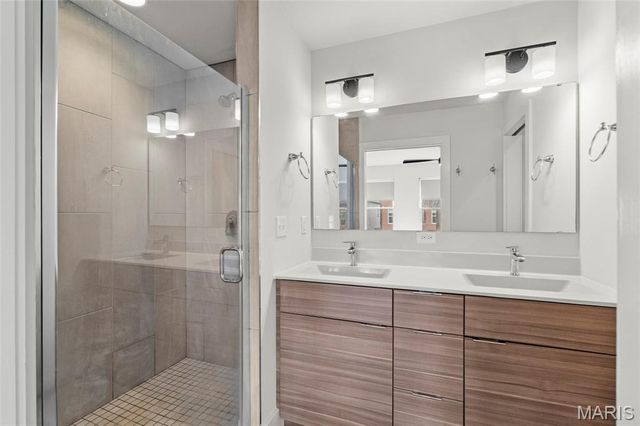 3415 Vista Avenue, St Louis, MO 63104