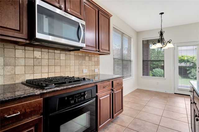3505 Curbstone Way, Plano, TX 75074