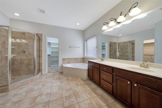 3505 Curbstone Way, Plano, TX 75074