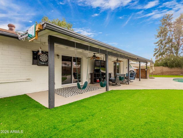 2612 W OSAGE Circle, Mesa, AZ 85202