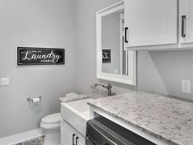 133 E Hanover Street, Pentwater, MI 49449