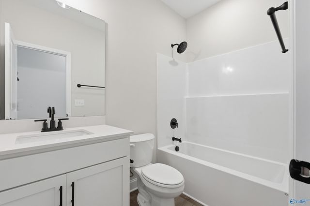 20992 English Ivy Lane, Athens, AL 35611