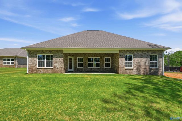 20992 English Ivy Lane, Athens, AL 35611