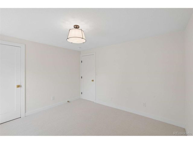 7007 E Hinsdale Ave, Englewood, CO 80112