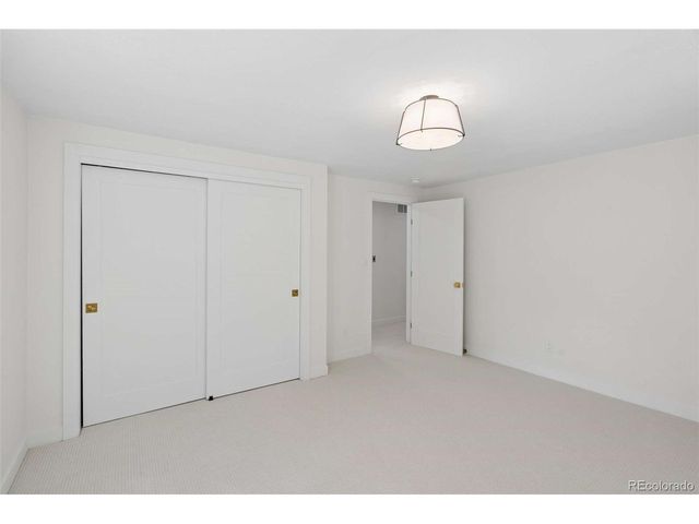 7007 E Hinsdale Ave, Englewood, CO 80112
