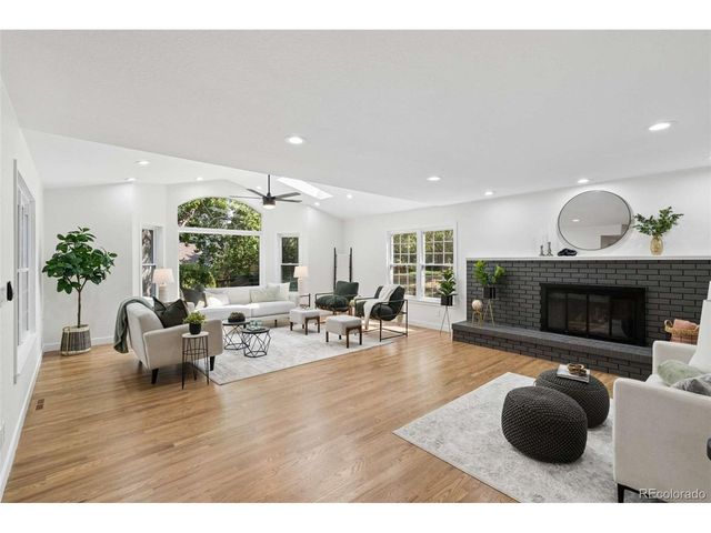 7007 E Hinsdale Ave, Englewood, CO 80112