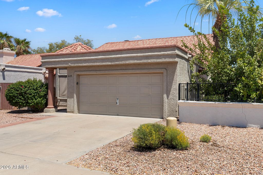 609 S DANYELL Drive, Chandler, AZ 85225 — photo 5