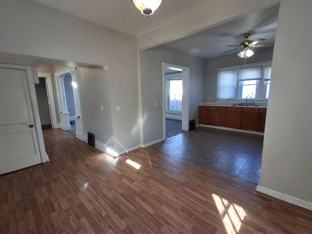 490 E Emmett Street, Battle Creek, MI 49017