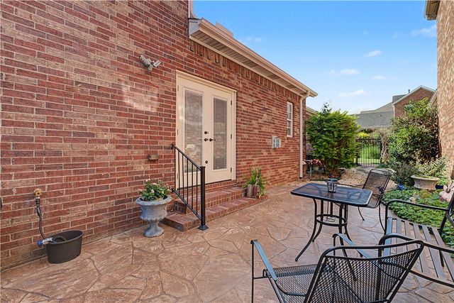 7134 Coyote Crossing Avenue, Springdale, AR 72762